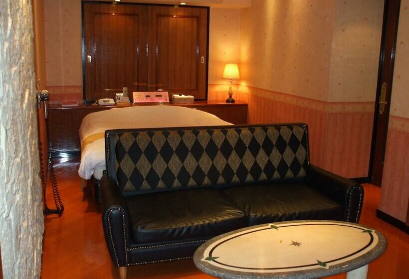 Quarto Estandar, Large   Adults Only