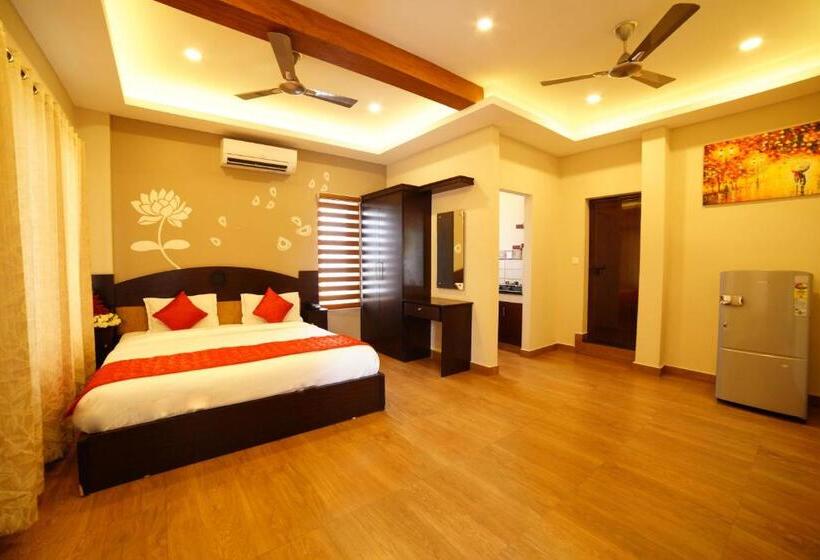 اتاق لوکس, Omar Residency