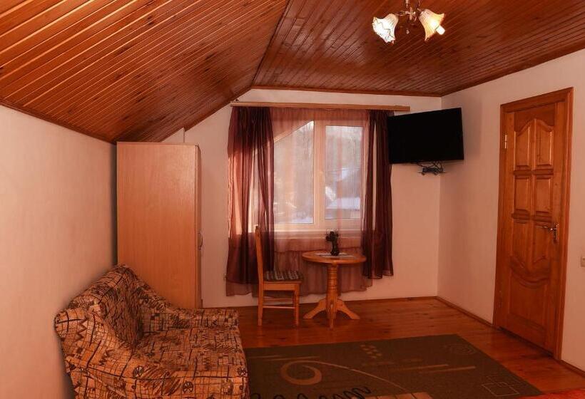 آپارتمان 1 خوابه, Oskolok Dovbusha Mini