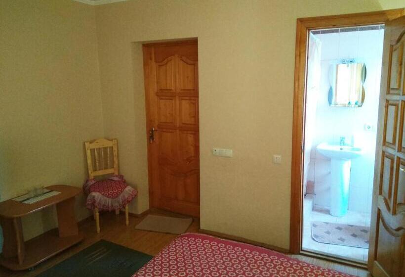 آپارتمان 1 خوابه, Oskolok Dovbusha Mini