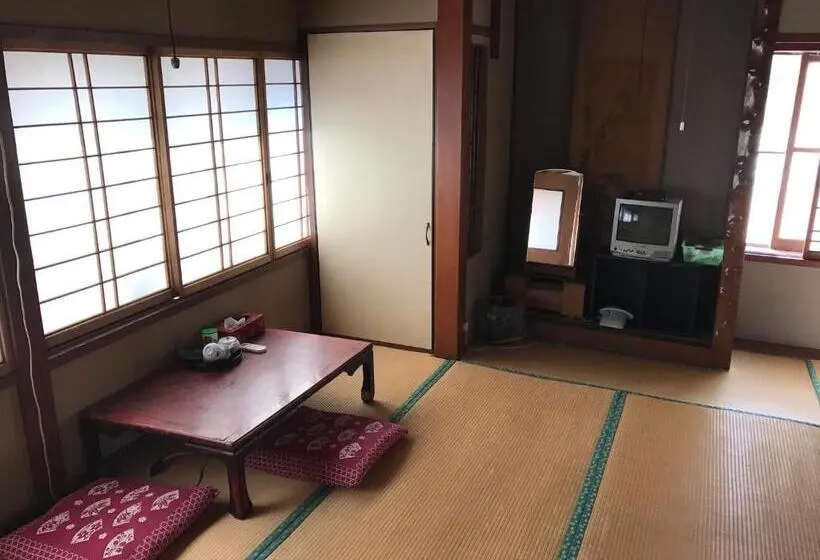 エコノミートリプルルーム, Niko Ryokan