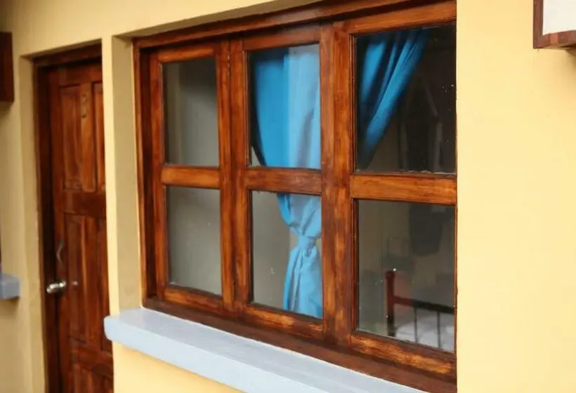اتاق استاندارد چهار تخته, Hostal La Tortuga Booluda