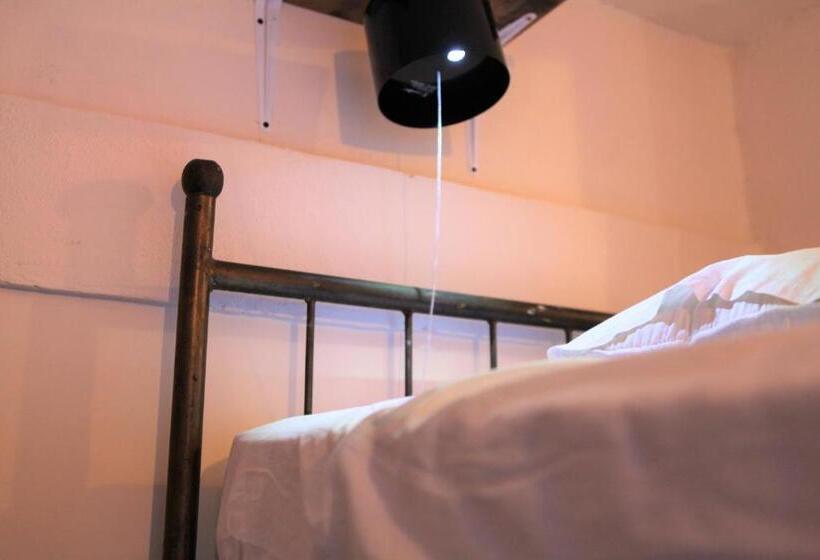 غرفة قياسية رباعية, Hostal La Tortuga Booluda