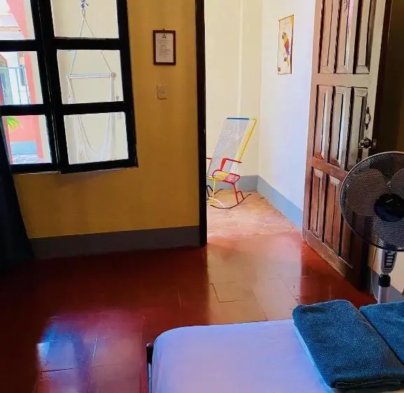 اتاق استاندارد, Hostal La Tortuga Booluda