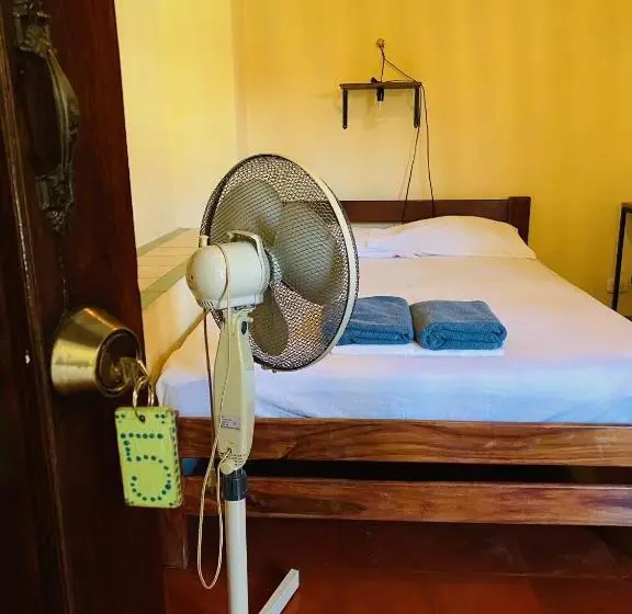 اتاق استاندارد, Hostal La Tortuga Booluda