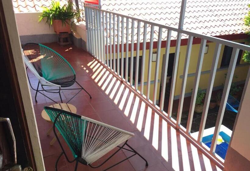 غرفة قياسية رباعية, Hostal La Tortuga Booluda