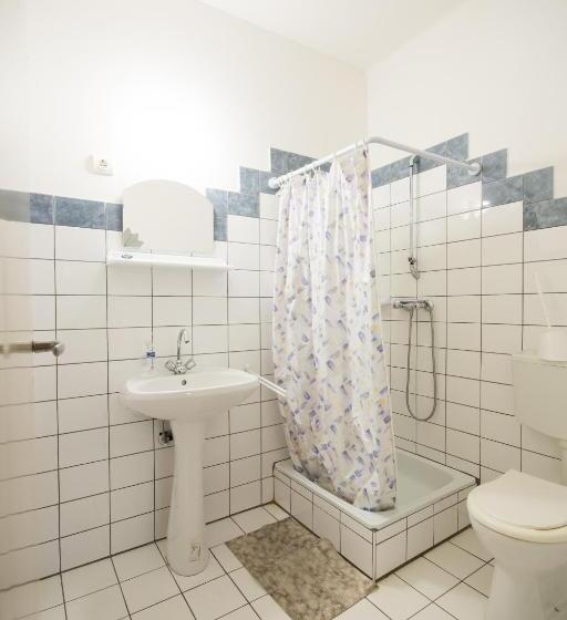 חדר סטנדרט, Bendegúz Villa