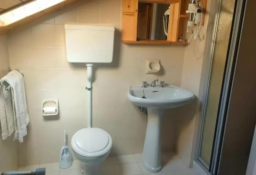 اتاق استاندارد یک نفره, Camere Vecchio Borgo