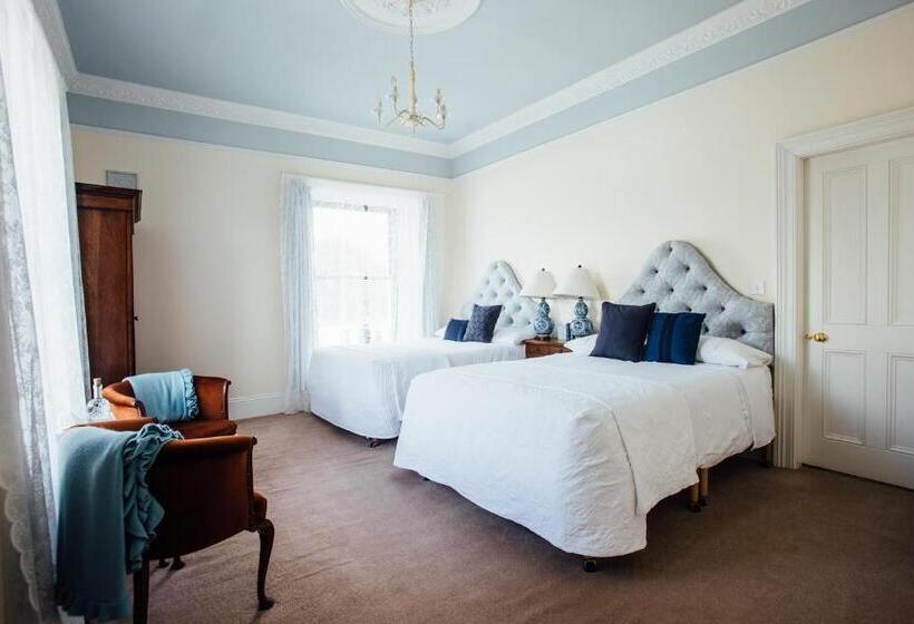 Номер Deluxe, Tom Blake House