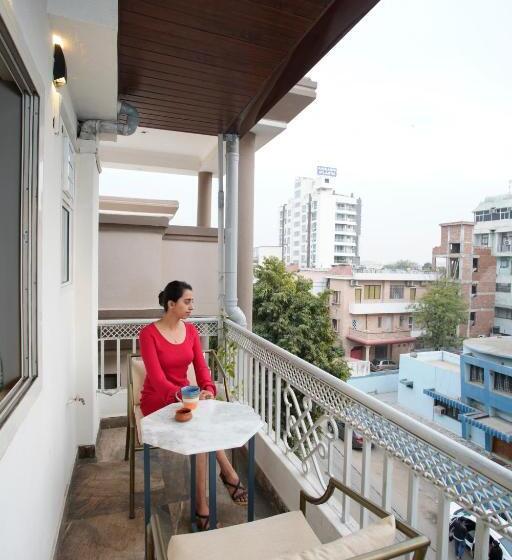 Пентхаус Люкс, Blue Beds Hostel