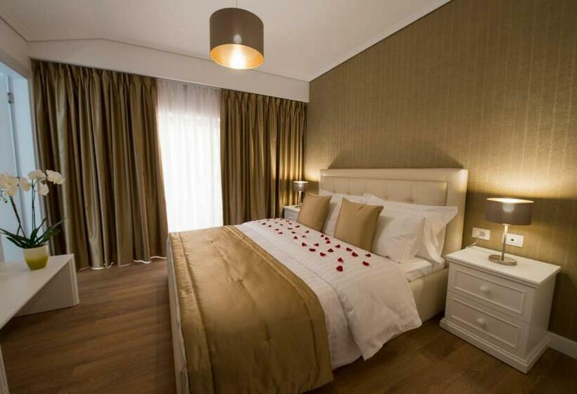 חדר דלוקס עם מרפסת, De Charme