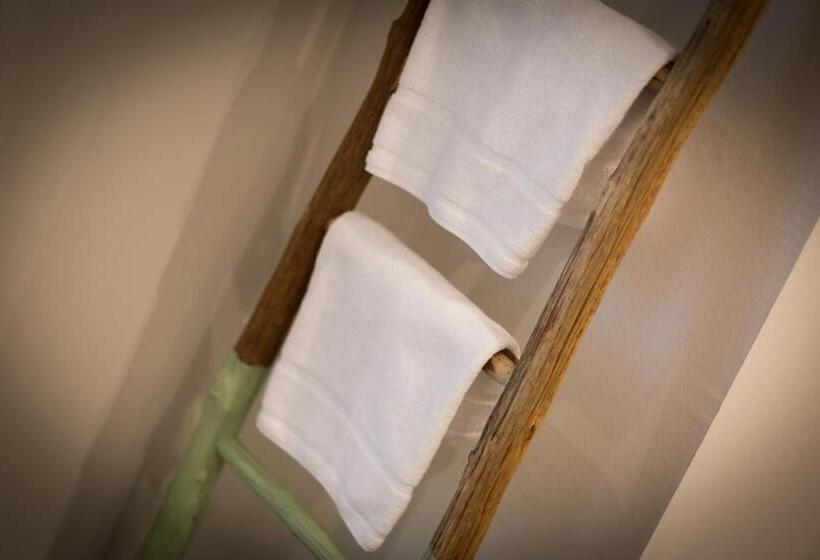 스탠다드 룸, Easy Living