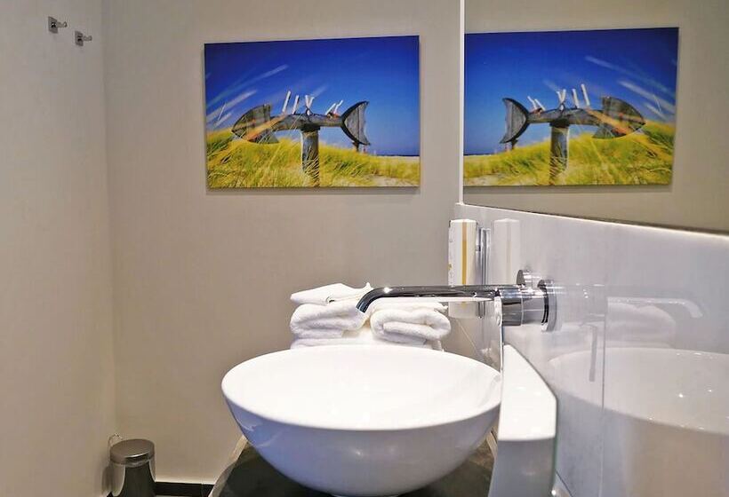 디럭스 룸, Easy Living