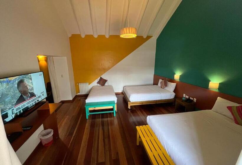 اتاق کلاسیک چهارنفره, Usgar San Pedro Boutique