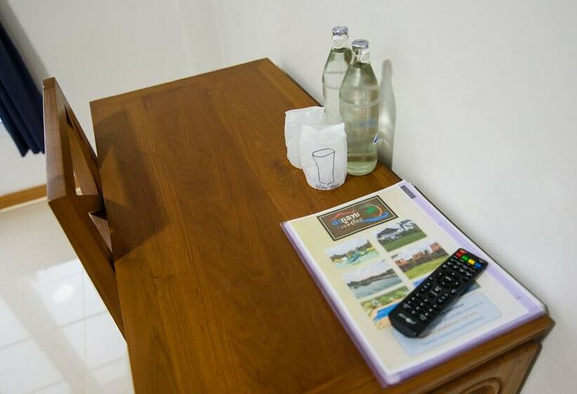 Номер Стандарт Вид на Реку, Lamphurai Riverside Resort And Spa