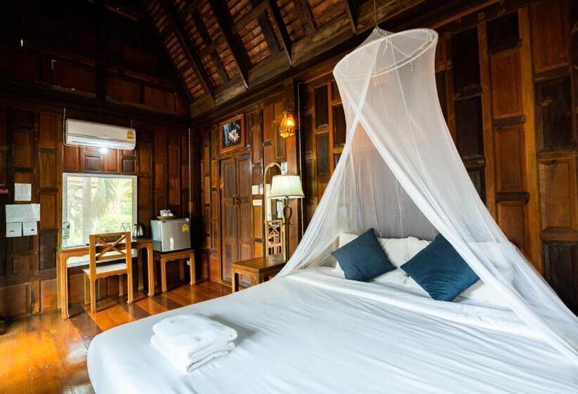 خانه 1 خوابه, Lamphurai Riverside Resort And Spa