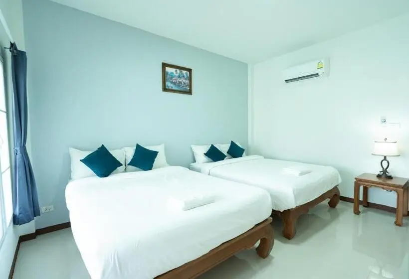 اتاق استاندارد سه تخته با بالکن, Lamphurai Riverside Resort And Spa