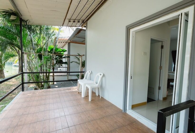 Номер Стандарт Вид на Реку, Lamphurai Riverside Resort And Spa