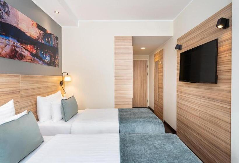 Номер Стандарт, Leonardo Boutique Hotel Linz City Center