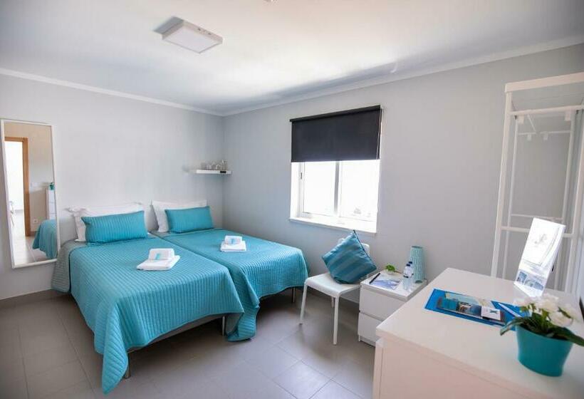 Deluxe Zimmer, Ericeira Atlantic   Hostel