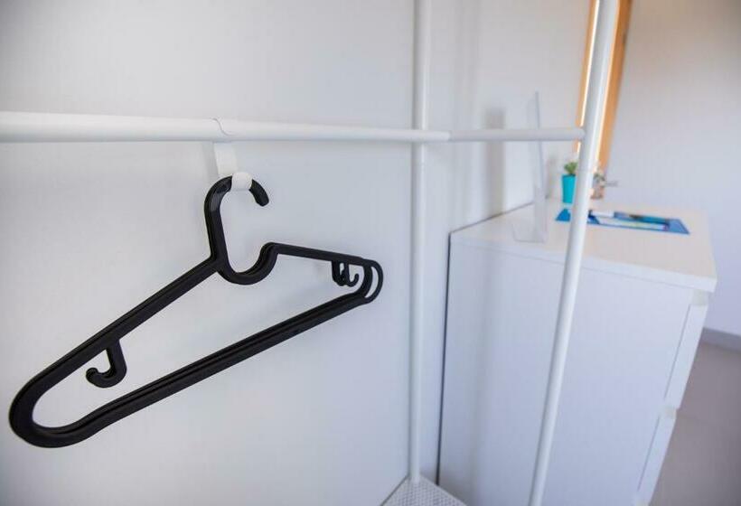 Deluxe Zimmer, Ericeira Atlantic   Hostel