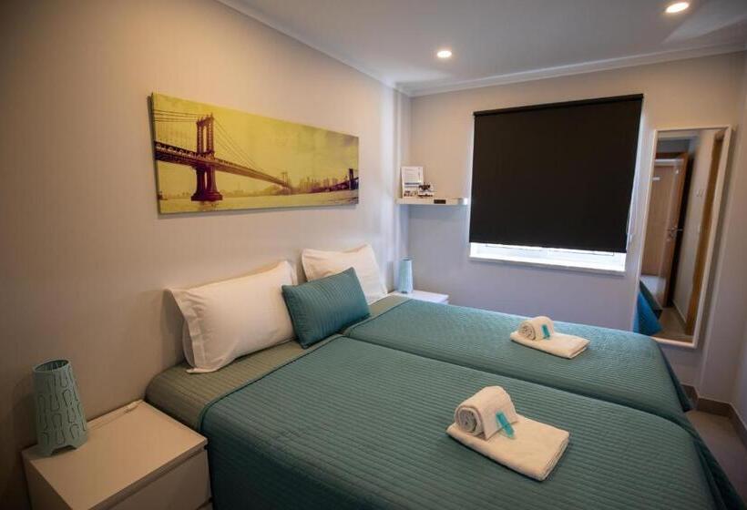 Standardzimmer, Ericeira Atlantic   Hostel