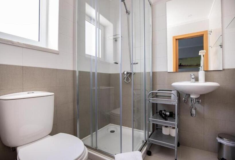 Standardzimmer, Ericeira Atlantic   Hostel