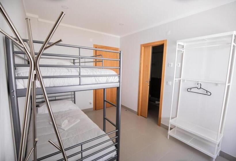 Familienzimmer, Ericeira Atlantic   Hostel