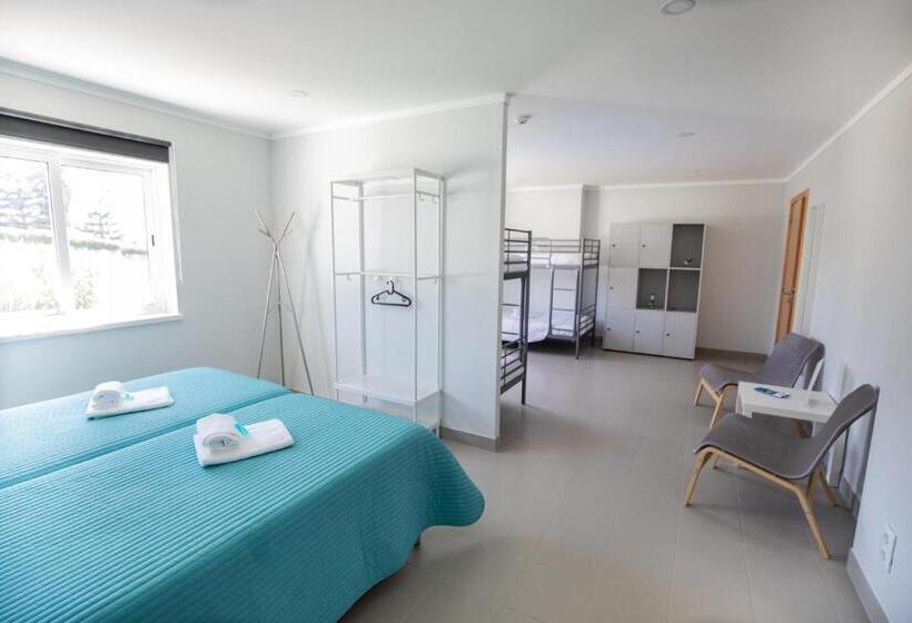 Superior Familienzimmer, Ericeira Atlantic   Hostel