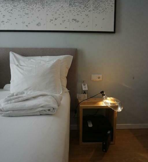 اتاق عادی, Esqina Urban Lodge