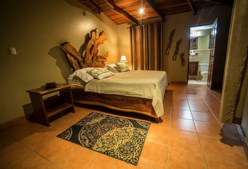 1 Bedroom Penthouse Apartment, Villas Oasis