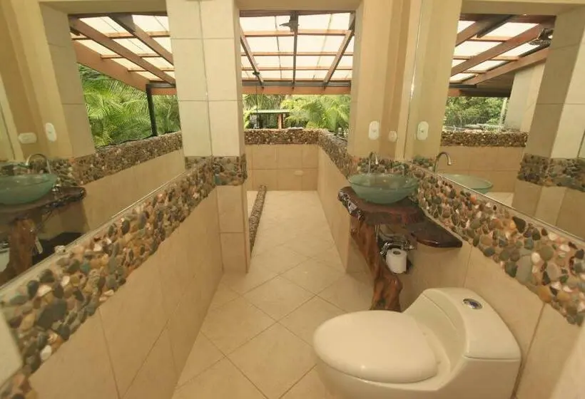 1 Bedroom Penthouse Apartment, Villas Oasis