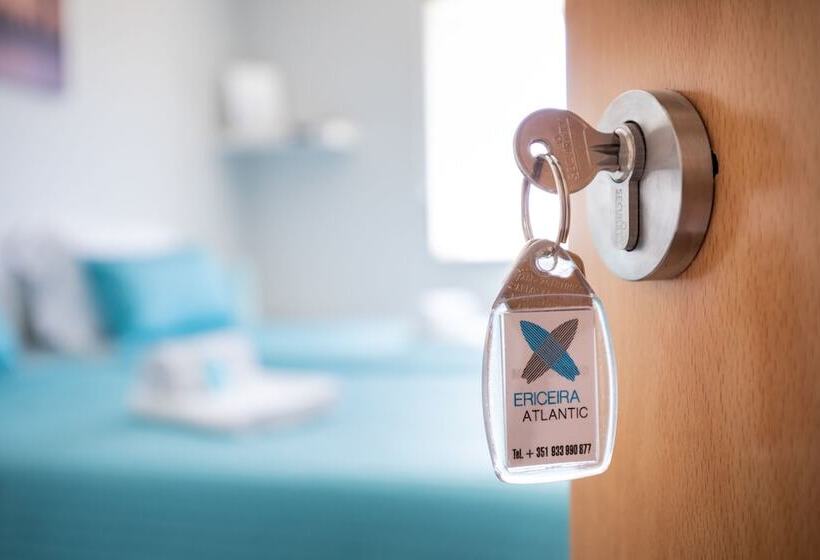 Standardzimmer, Ericeira Atlantic   Hostel