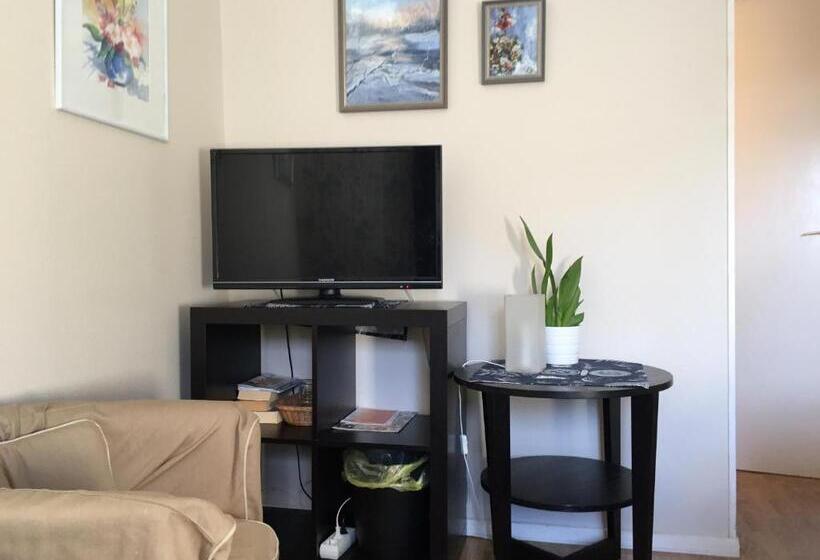 חדר סטנדרט, Höjdens Lågprishotell