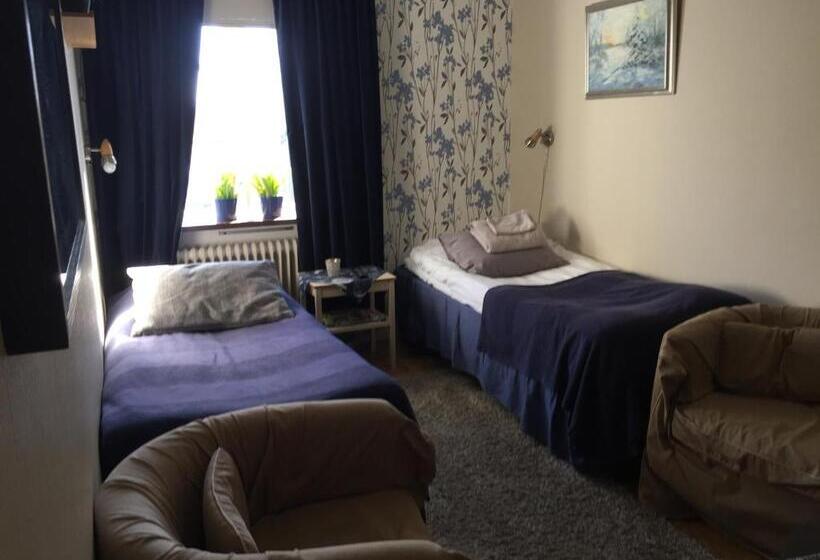 חדר סטנדרט, Höjdens Lågprishotell