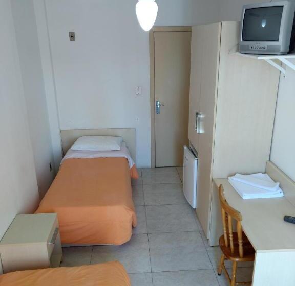 스탠다드 룸, Centenário