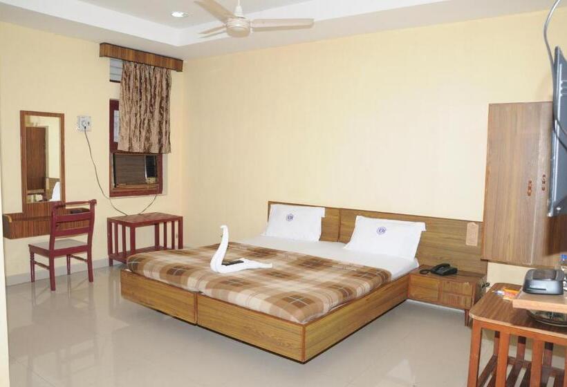 اتاق لوکس, Chanma International