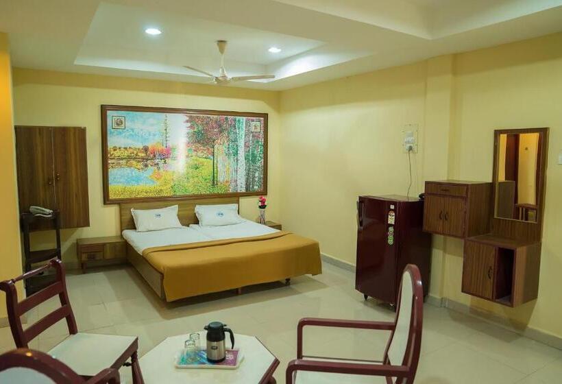 اتاق لوکس سه تخته, Chanma International