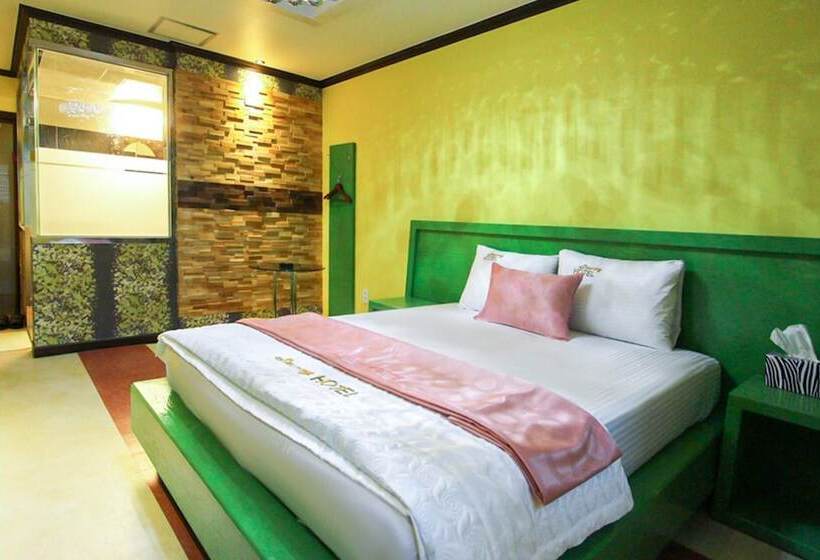 اتاق لوکس, Daegu Dongseongno Savoy