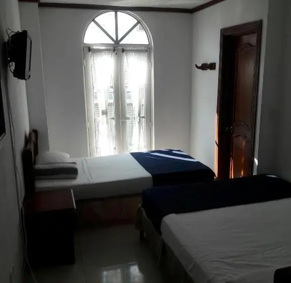 3-Bett-Standardzimmer, Davinci Calarca