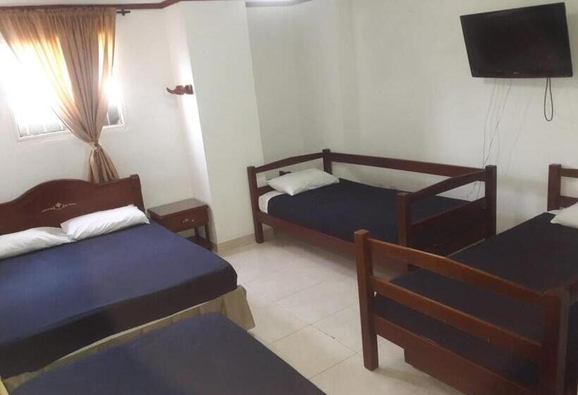 Familiekamer, Davinci Calarca