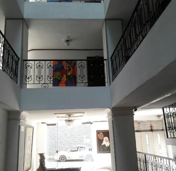 Familiekamer, Davinci Calarca