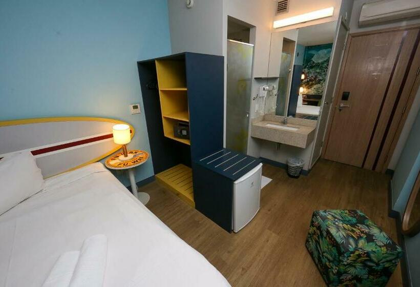 اتاق استاندارد, Delphin Surf