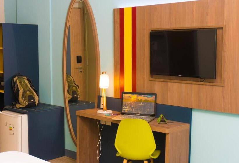 اتاق استاندارد, Delphin Surf