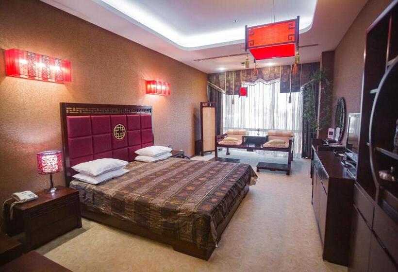 اتاق لوکس, Feride