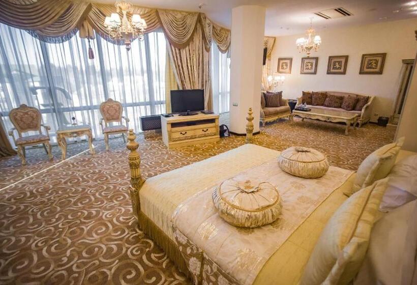 سوئیت با تخت بزرگ, Feride