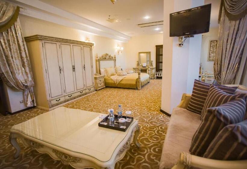 سوئیت با تخت بزرگ, Feride