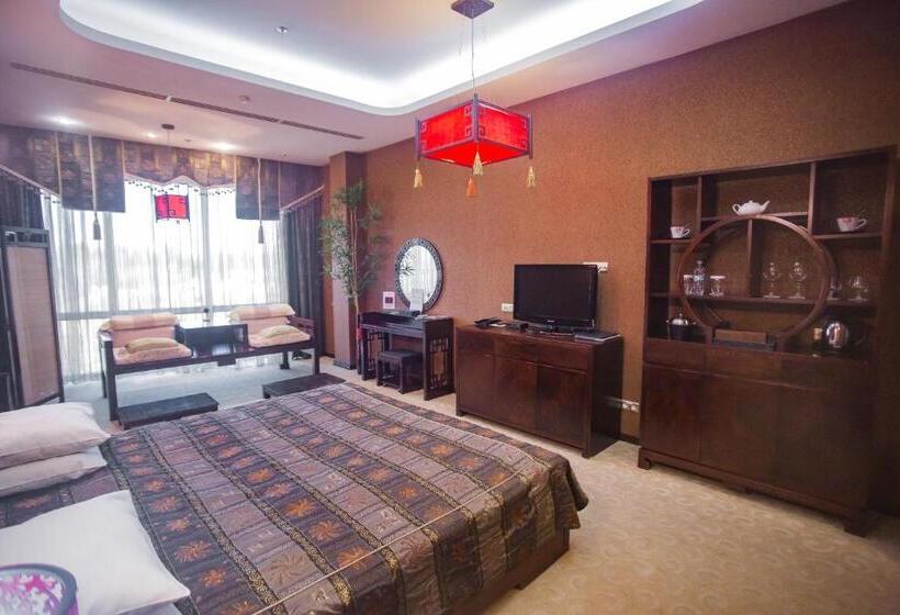 اتاق لوکس, Feride