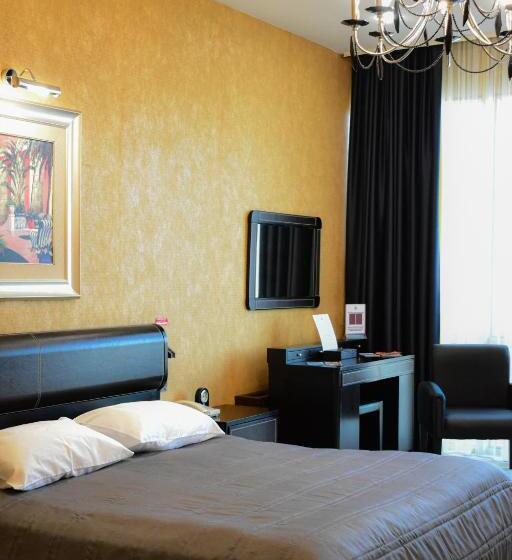 سوییت جونیور لوکس, Feride