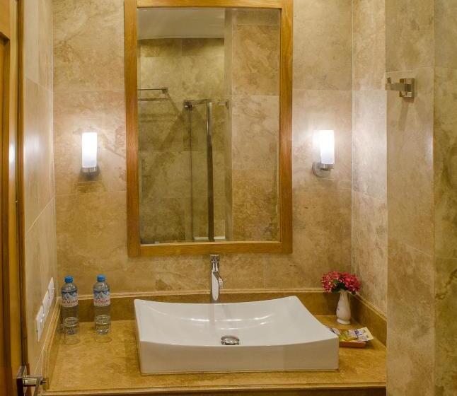 اتاق لوکس سه تخته, Taypikala Deluxe Valle Sagrado